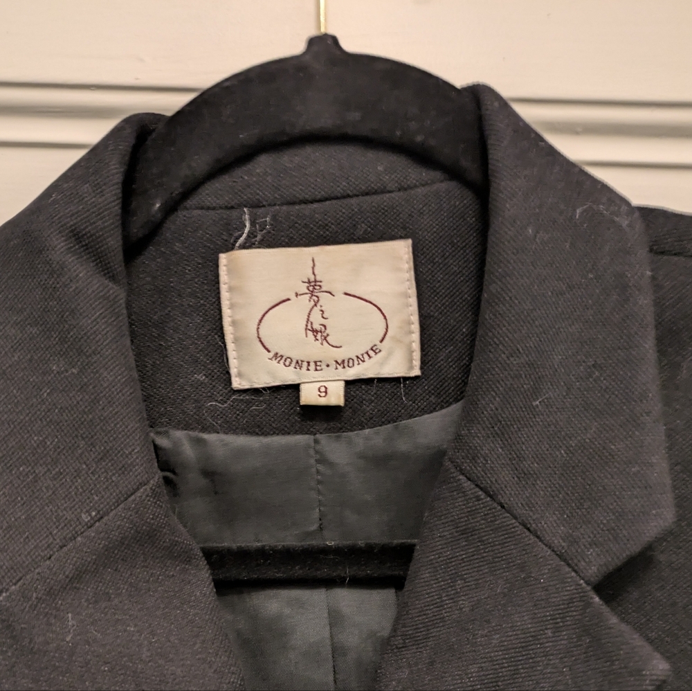 Monie Monie Black Tailored Blazer- Small - Picture 3 of 5